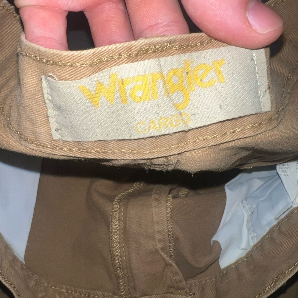 Wrangler Tan Cargo Pants – Y2K / 90s Essential